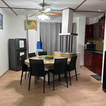 Alona Park Residence - 3 Bedroom Apartment- Alex And Jesa Unit Panglao Exterior foto
