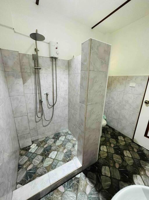 Alona Park Residence - 3 Bedroom Apartment- Alex And Jesa Unit Panglao Exterior foto