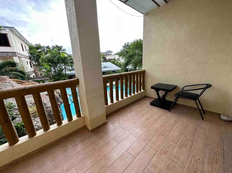Alona Park Residence - 3 Bedroom Apartment- Alex And Jesa Unit Panglao Exterior foto